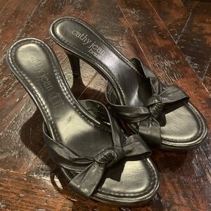 Cathy Jean Black Knotted Open-Toe Heeled